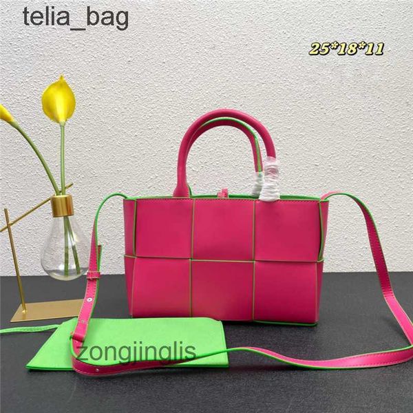 

woven the tote bag designer basket arco luxury bottegaas cowhide color venetaas large capacity handfashion bags single shoulder leather tot
