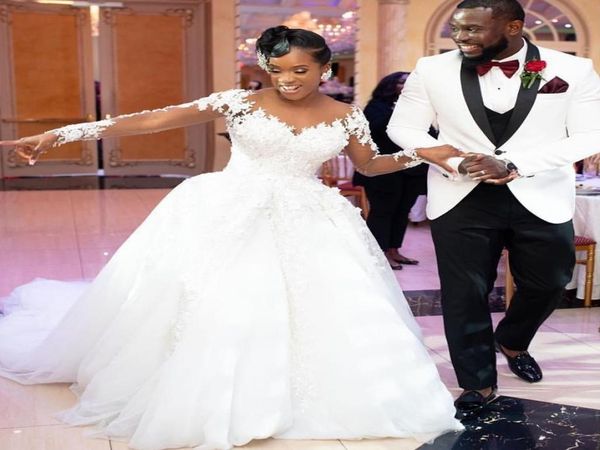 

vintage africa floral lace ball gown wedding dresses 2021 illusion long sleeve appliques beaded bridal gowns chapel train dress ve6047132, White