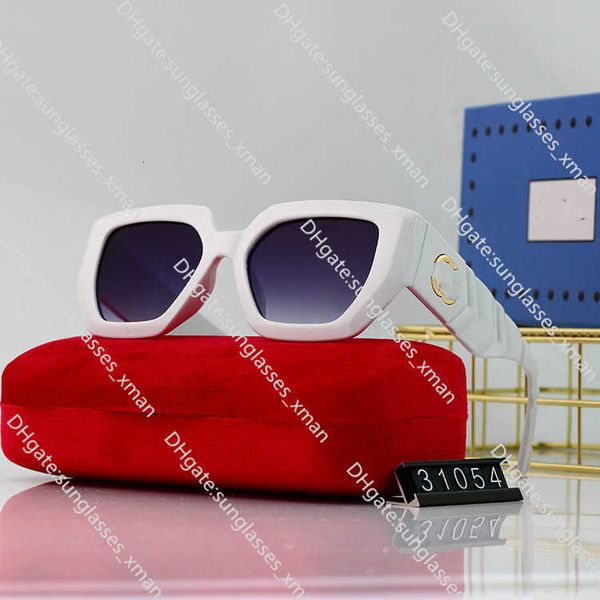 

Fashion carti Designer Cool sunglasses 2023 new fashion box Sunglasses with street shot net Red Women's glassesTOEC