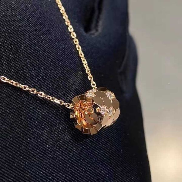 

fashion designer chaumet shangmei paris honeycomb small waist necklace in sterling silver 18k rose gold and exquisite collar bone couple sty, Black