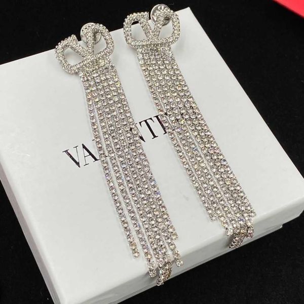 

accessories diamond ring luxury designer necklace flowers clover bangle women hualun v family tassel earrings exaggerate nightclub hong kong, Silver