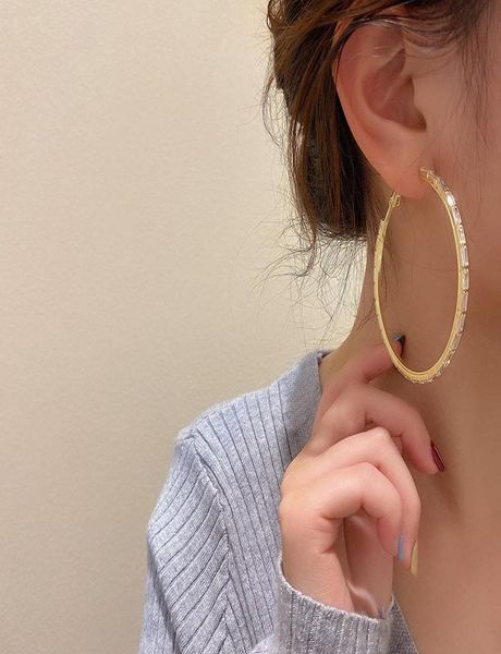 

designer earrings 925 silver needle european american diamond hoop earring feminine versatile7460215, Golden;silver