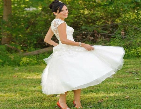 

2019 country summer a line wedding dresses with lace applique capped sleeves bridal party gowns bride dresses8618490, White