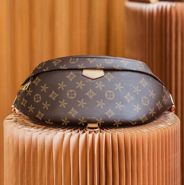 

m43644 5a luxurys designers famous chest bag shoulder bags bumbag fanny pack genuine leather tote fashion belt bag woemns m44812 bum purse p