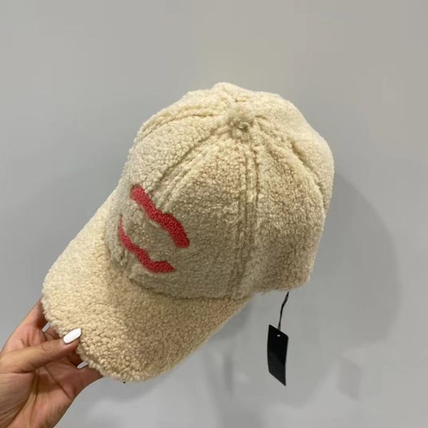 

new designer brand men's and women's baseball hat small fragrance letter woolen hat solid color letter fashion trend simple and ve, Blue;gray