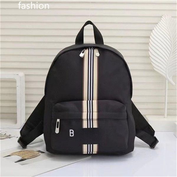 

new small boys and girls school bags fashion cute waterproof load protection ridge ultra-lightweight children's backpack d6