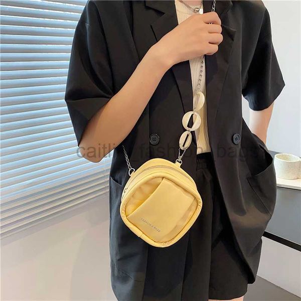 

cross body women's bag 2022 new summer mini solid color small bag fashion chain crossbody bag net red fashionable chain mouth red bag c