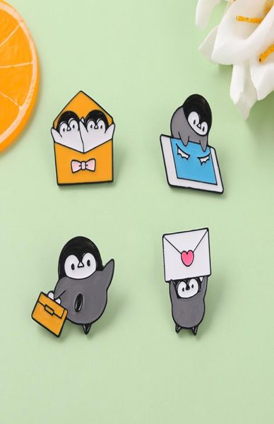 

cute penguin love heart brooches pin for women fashion dress coat shirt demin metal funny brooch pins badges backpack gift jewelry8266228, Gray