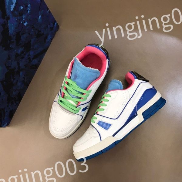 

2023 luxurys designer womens casual outdoor running shoes reflective sneakers vintage leather womens and men trainers fashion derma casual s, Black