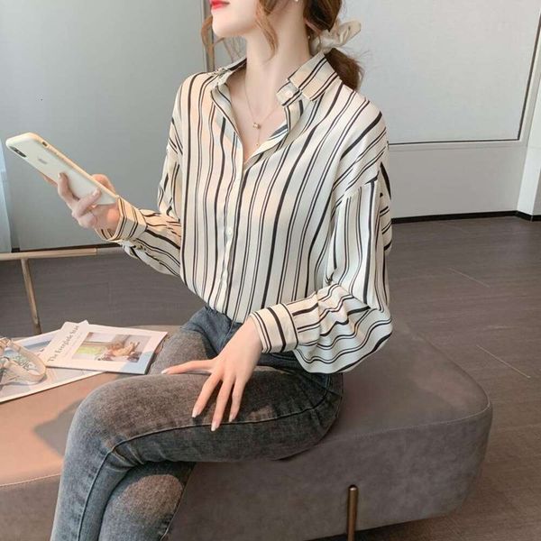 

spring and autumn shirts style chiffon blouse with vertical stripe for women, White