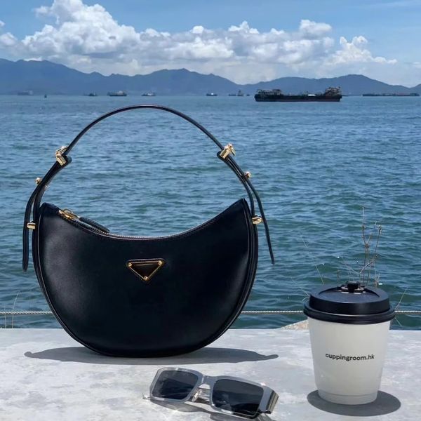 

womens designer bag shoulder mini bumbag wallet crossbody chain bags luxury handbag elegant girlfriends holiday gift pretty classic purse
