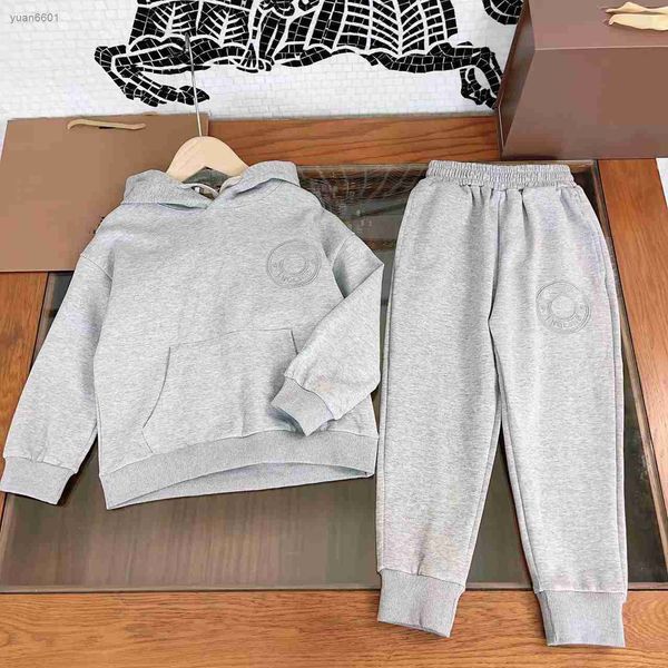 

luxury designer baby autumn sets kids tracksuits size 110-160 cm 2pcs drawstring hooded long sleeved sweater and sports pants aug08, White