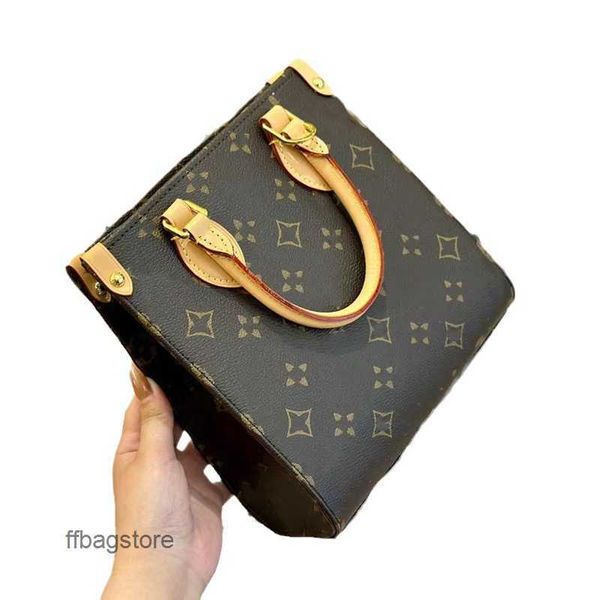 

bag classic bags lady desginer purse shopping women's high beauty fashion crossbody classic old style flower score practical handheld s