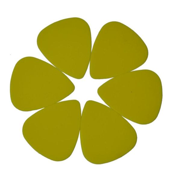 

100 pcs new medium 071mm abs guitar picks plectrums matte yellow6118326