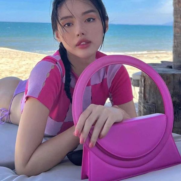 

classic lady qualiy desiner handbags ladies jacquess bags solid color handbag french niche fashion handbag single shoulder crossbod n1a5