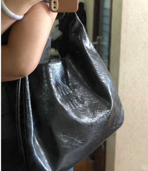

designer bags miui tote leisure large capacity bag women's bag shoulder portable underarm commuter bag 7m38