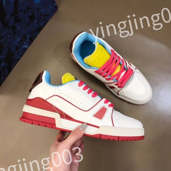 

2023 new luxury designer womens casual outdoor running shoes reflective sneakers vintage leather womens and men trainers fashion derma casua, Black