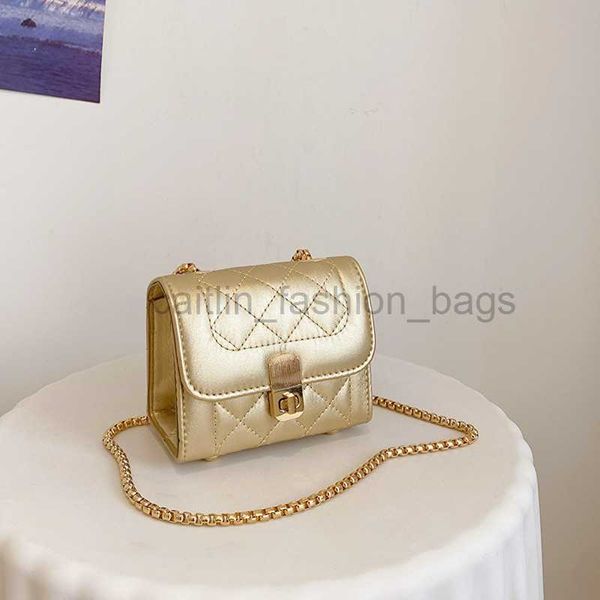 

cross body yangqi lingge chain bag shoulder bag 2023 spring new style bag women's fashion simple small square bag crossbody bag caitlin