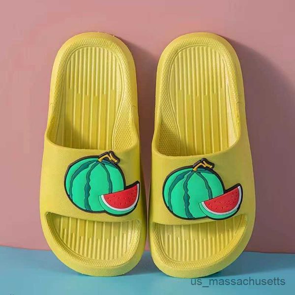 

slipper strawberry children slippers summer non-slip comfort kids shoes boys girls casual slip-on home indoor bathroom slippers r230815, Black;grey