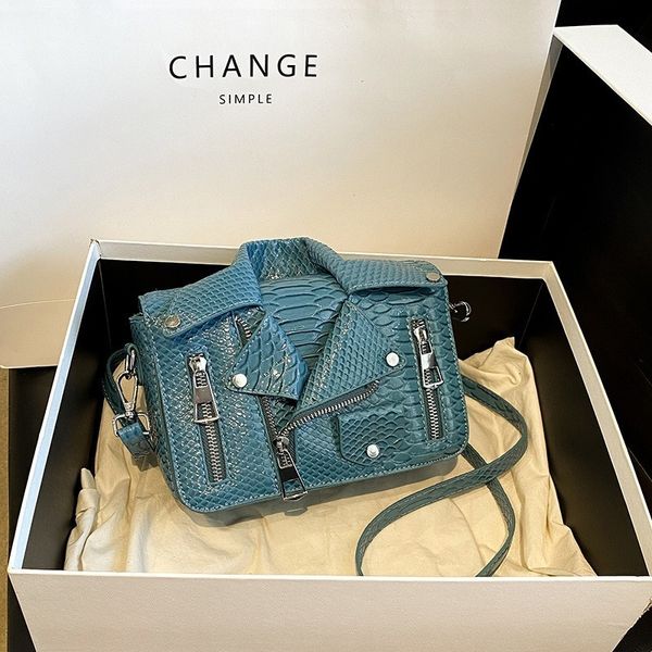 

evening bags trendy designer jacket shoulder crossbody for women handbags and purses 2023 fashion casual messenger 230814