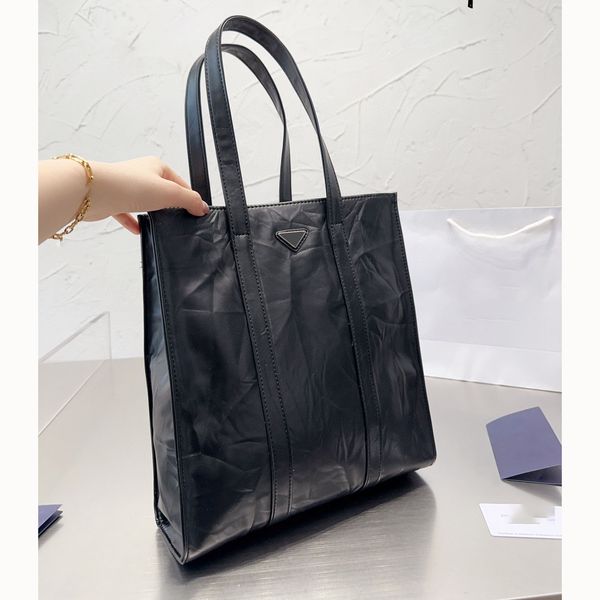 

luxury men's handbag, shopping bag, nylon briefcase, stylish cross-body bag, work bag, women's outdoor shoulder bag, travel bag, e