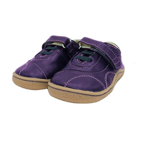 

sneakers 2023 fashion children s shoes outdoor super perfect design cute boys and girls barefoot casual 1 8 years old 230814, Black;red