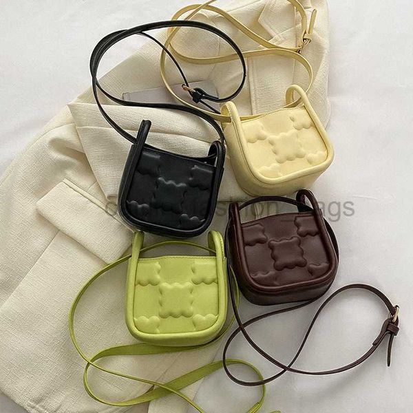 

cross body solid color small fresh mini bag for women 2023 summer new fashion mouth red bag for girls versatile crossbody bag caitlin_fashio