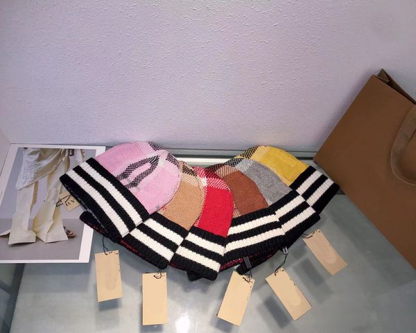 

women's summer fashion designer ball cap men'soutdoor vacation sports metal letter printing hat protection sun hat embroidered bas, Blue;gray