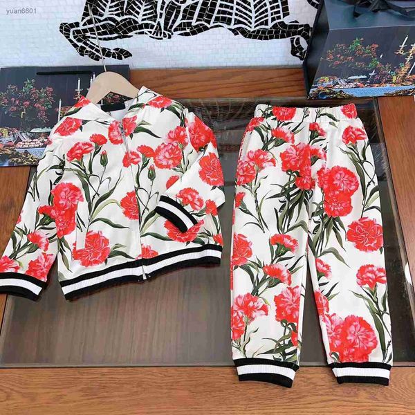 

luxury kids designer clothes child sets size 100-150 cm 2pcs colorful vegetable full print hooded zippered jacket and sports pants aug08, White