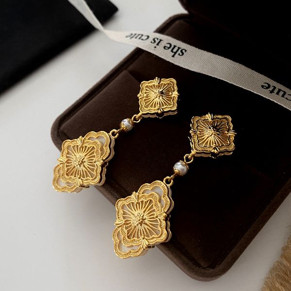 

new designed fashion luxury brushed four leaf grass flower hollowed out earings designer jewelry ear-998, Silver