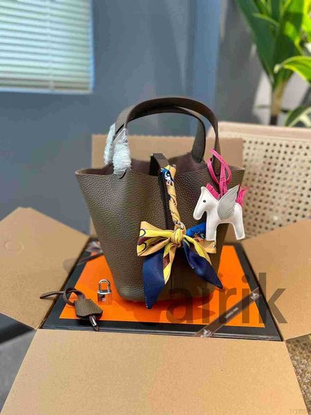 

bags vegetable basket picotin lock female genuine leather 2023 first layer cowhide handbag large capacity bucket bag brand th luna
