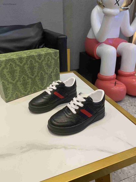 

designer kids casual shoe side stripe decoration child sneakers size 26-35 spring baby training shoe including shoe box july31, Black;red