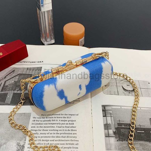 

cross body small bag 20223 trendy chain carrying bag with one shoulder crossbody clip mini decorative bag mouth red girl bag trendystylishha