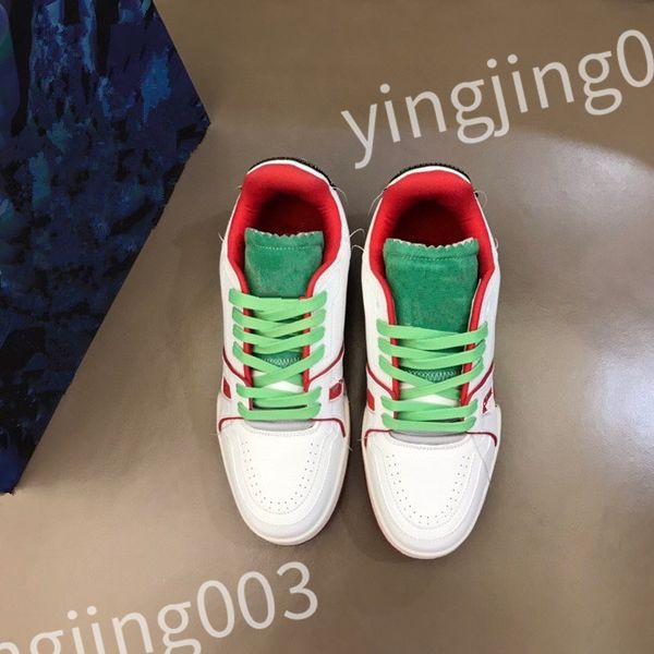 

designer womens casual outdoor running shoes reflective sneakers vintage leather womens and men trainers fashion derma casual shoes rd1011, Black