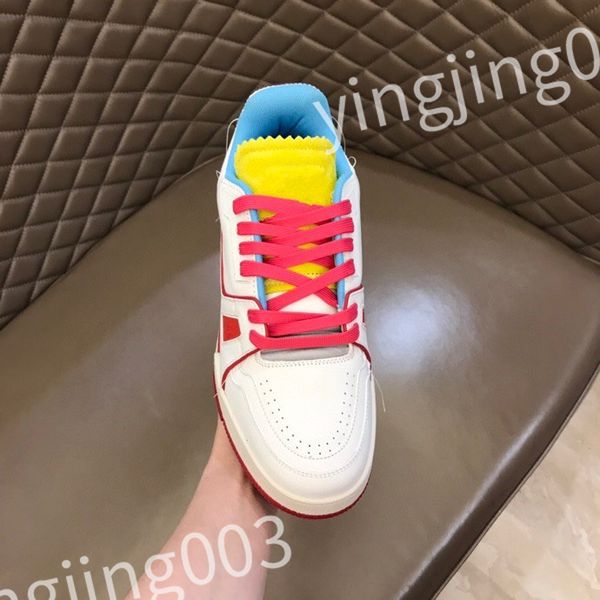 

luxury designer womens casual outdoor running shoes reflective sneakers vintage leather womens and men trainers fashion derma casual shoes r, Black