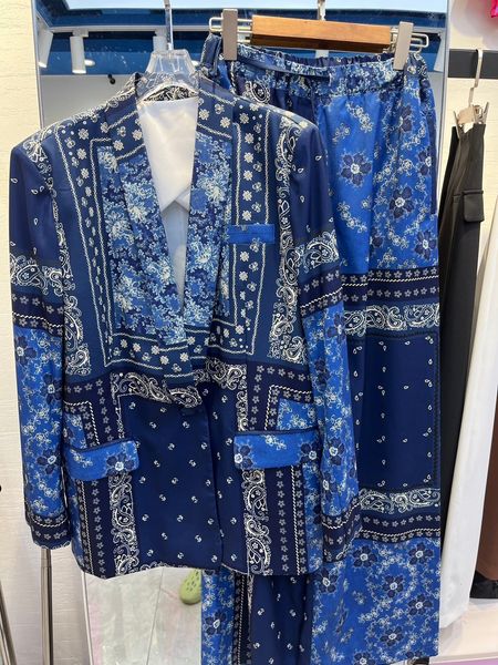 

mens tracksuits dc5592 fashion sets runway luxury famous brand european design party style clothing 230815, Gray