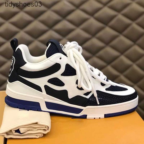 

new mens sneakers bread shoes fashion trend lvity side classic floral designer casual versatile mens outdoor driving airport walking high qu, Black
