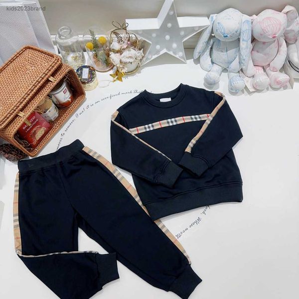 

designer tracksuits baby suits fashion autumn set size 90-160 cm 2pcs checkered patchwork design for sweaters and sports pants july19, White