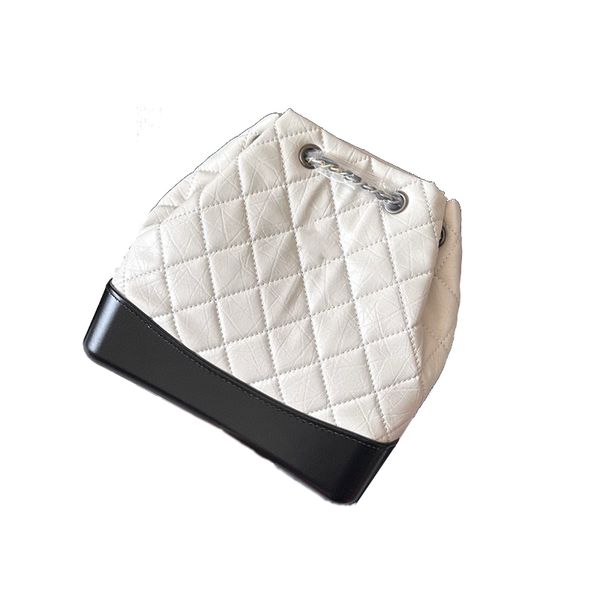 

luxury designer bag classic gabrielle wanderer bag leather backpack women's diamond lattice chain bag french brand lady sewing water bu