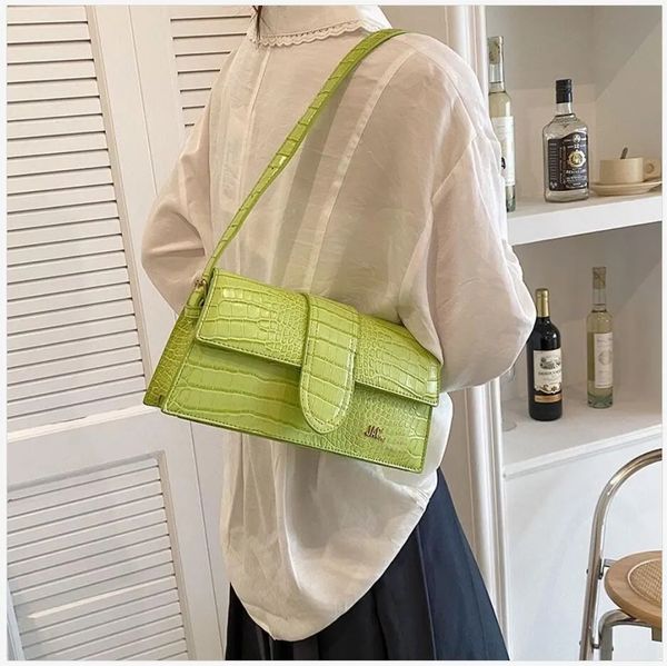 

mini crossbody bag designers messenger bag classic flower full print women shell totes bags handbag round one shoulder jaquemus designer sat