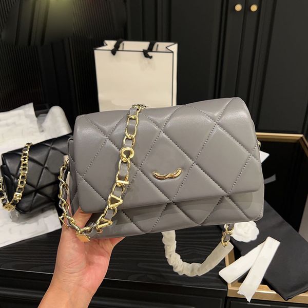

chain with letters decoration women designer flap bag gold metal hardware diamond lattice crossbody shoulder handbag luxury quilted purse sa