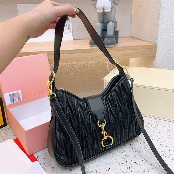 

woman pleated shoulder bags designer bag handbag luxury crossbody bag fashion hobos purses small totes leather 5a 2023