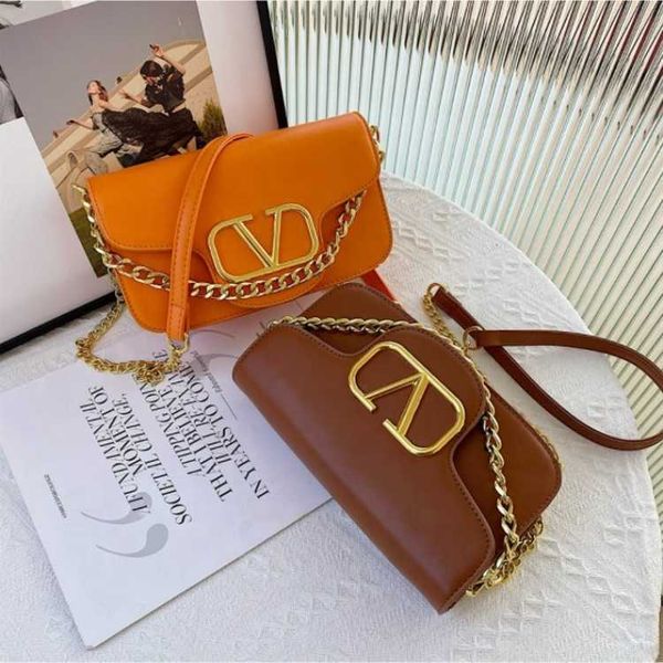 

2023 high for ladies v v trend designer bags fashion texture belt buckle shoulder bag tote bag