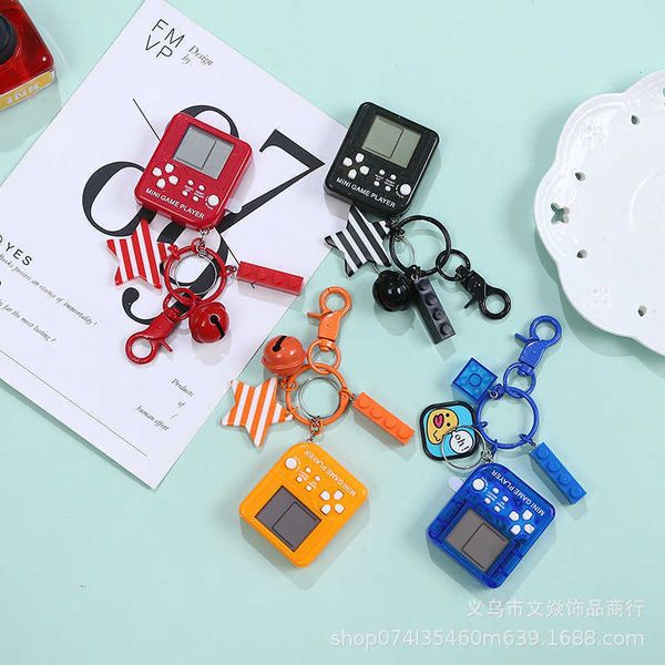 

v9nn key rings creative mini game keychain with tetris pendant student schoolbag pendant doll, Slivery;golden