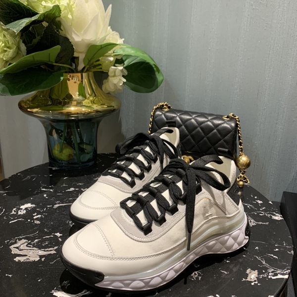 

designer sneakers calfskin casual shoes men women vintage suede trainer reflective sneaker mens platform shoe white suede navy womens luxury, Black