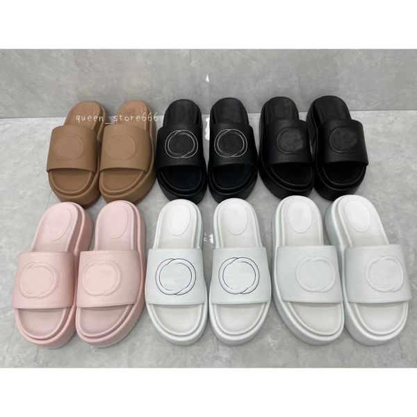 

2023 new style slippers sandal sliders macaron thick bottom non-slip soft bottom fashion g house slipper women wear beach flip-flops ins, Black