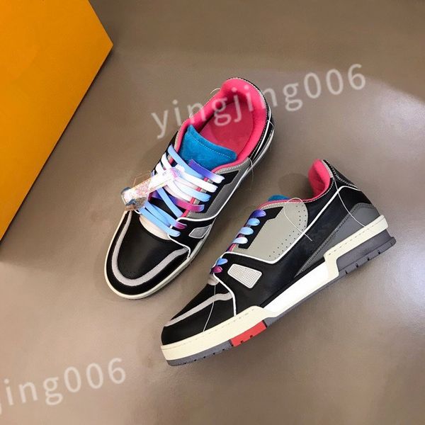 

2023 men women running shoes black white panda triple pink brown orange blue skateboard mens trainers outdoor sports sneakers rd1012