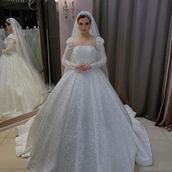 

white charming o-neck button ball gown shine wedding dress 2023 luxury beading sequined long sleeved princess bridal gown