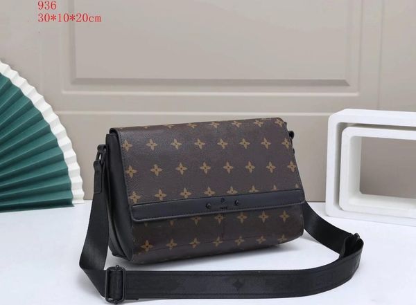 

fashion 2023 men messenger bag trio bags designer handbags leather briefcases man shoulder backpack sport male cross body purse