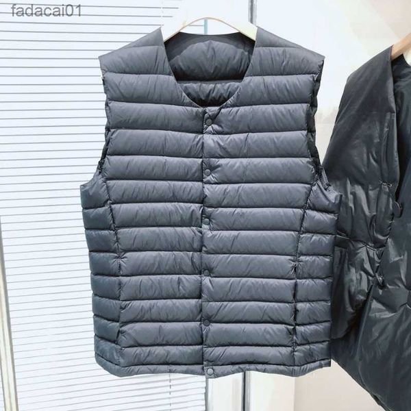 

men's down parkas 90 white duck down men's lined sleeveless jacket 2023 new autumn winter lightweight packaging oneck variable vne, Black